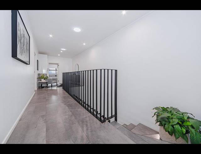 3 BEDROOM PROPERTY TO RENT IN HYDE PARK